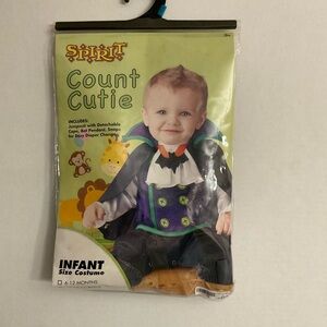 Infant size 12-18 month Vampire Costume